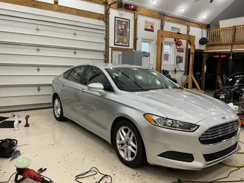 Moto Barn Customs and Detailing in Burghill, OH