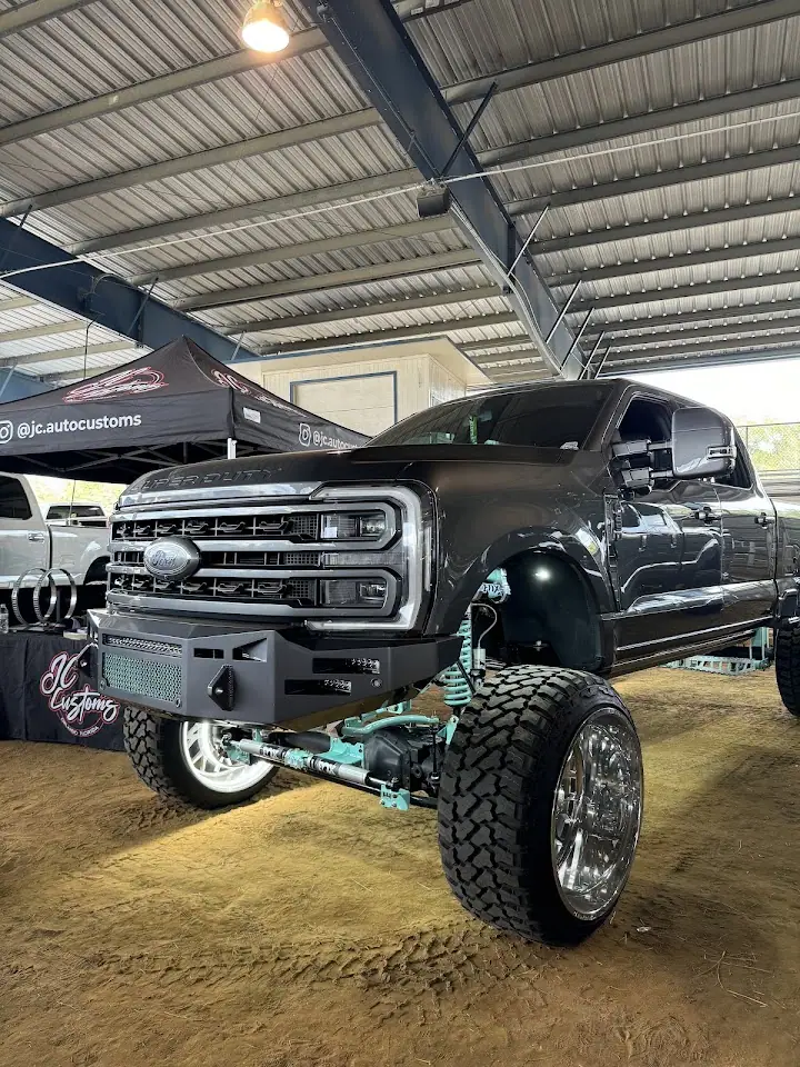 Blaze Detailing, RV detailing in Tampa