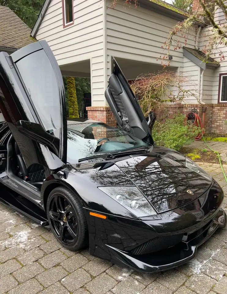Edwards Detailing Salon | Mobile Detailing & Ceramic Coating, RV detailing in Bellevue