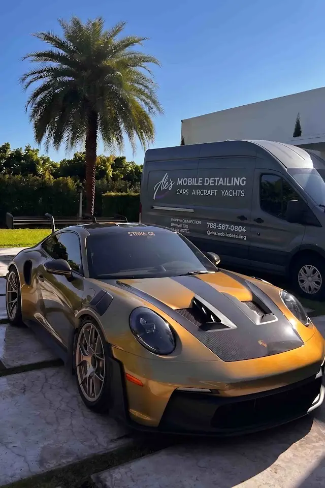 Ale's Mobile Detailing, RV detailing in Miami