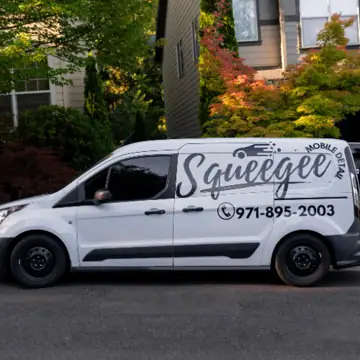 Squeegee Car Detailing in Portland, OR