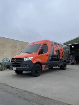 Supreme Auto Salon in Watsonville, CA