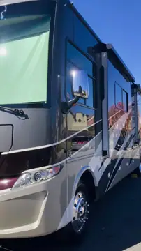 Red White & Blue Mobile RV Detailing photo 2