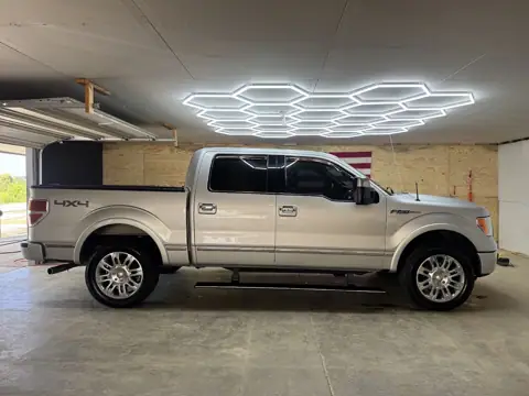 Tri Star Tint and Detail photo 2