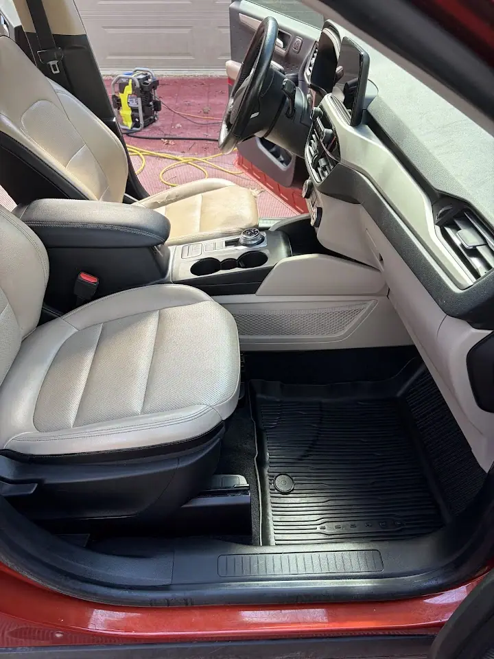 Dylan's Finer Details, RV detailing in Commerce Township