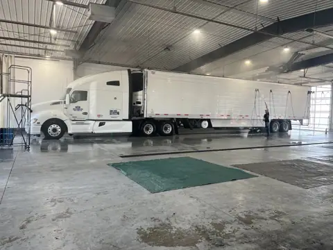 Aces Truck Wash photo 3