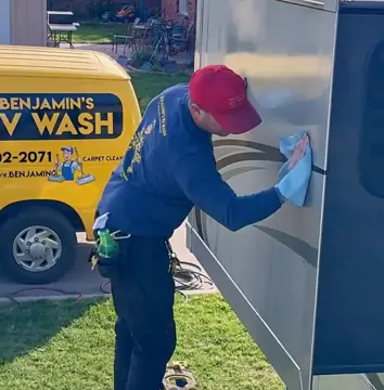 Benjamin's RV Wash photo 3