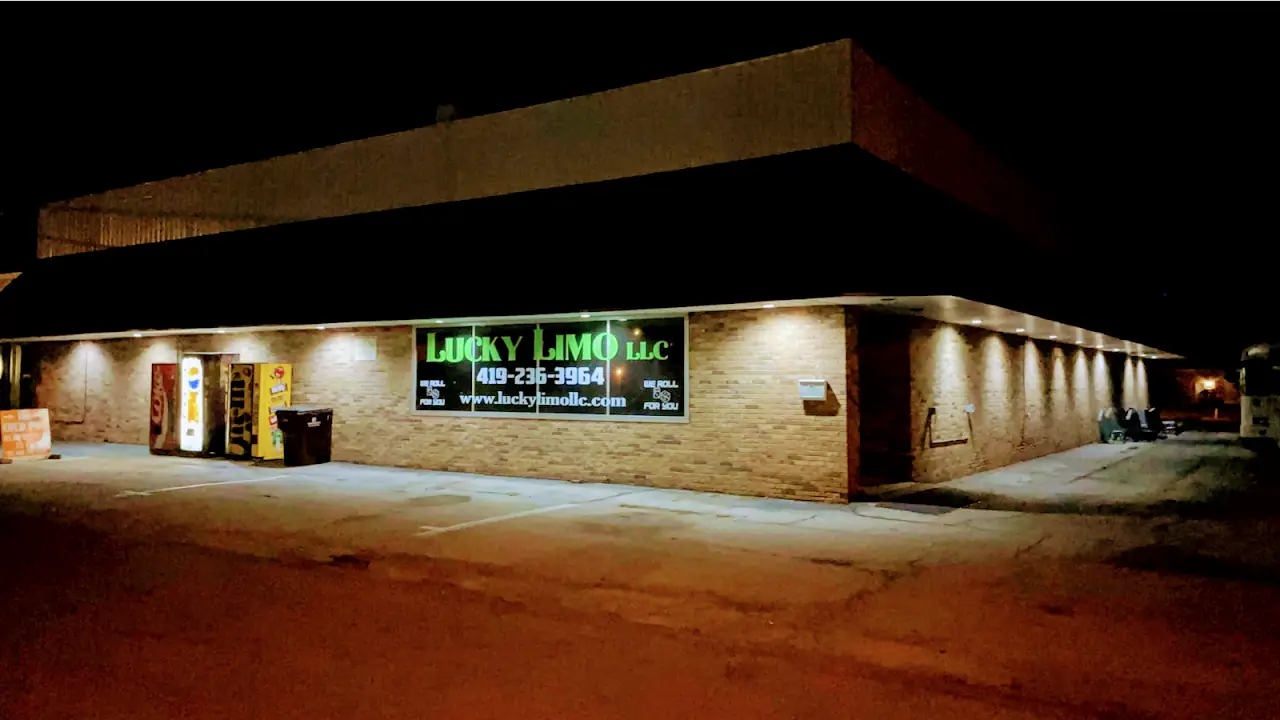 Lucky Limo LLC, RV detailing in Spencerville